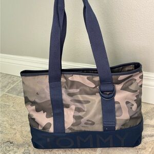Tommy Hilfiger tote bag